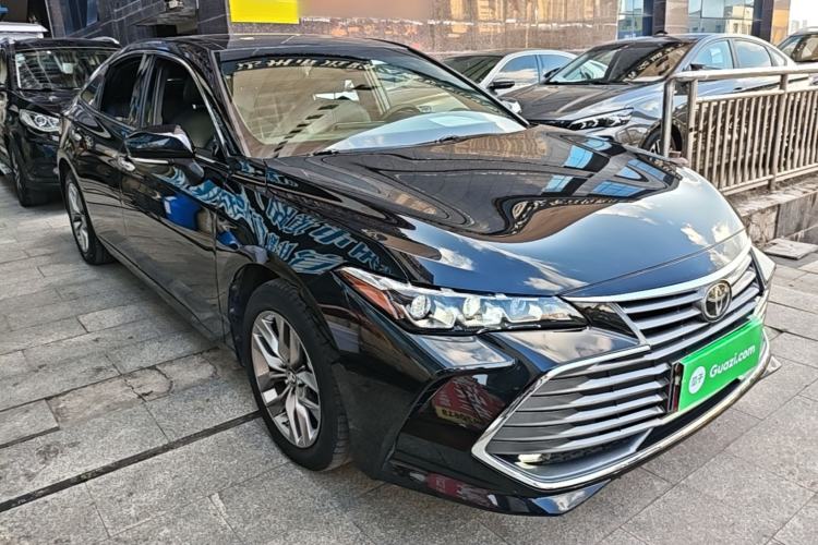 Toyota Avalon 2022 — фото 3