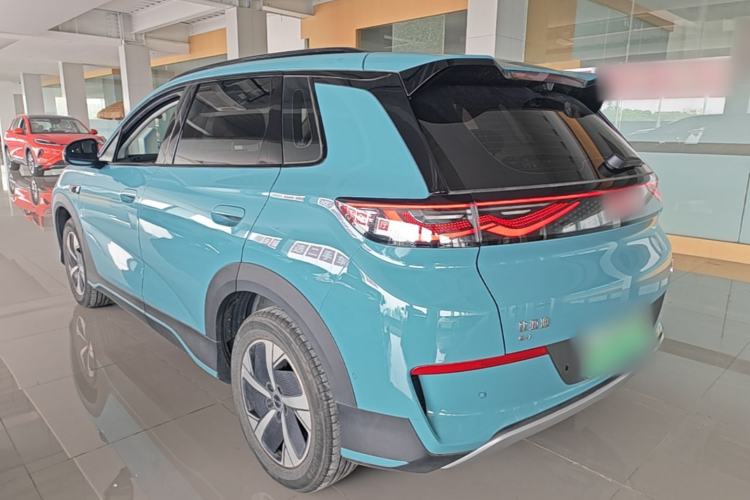 BYD Sealion 05 EV 2025 — 4