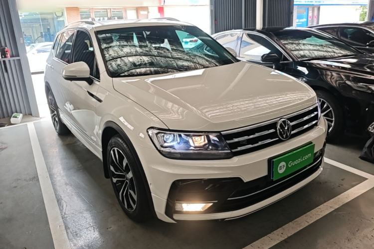 Volkswagen Tiguan L 2021 — фото 3