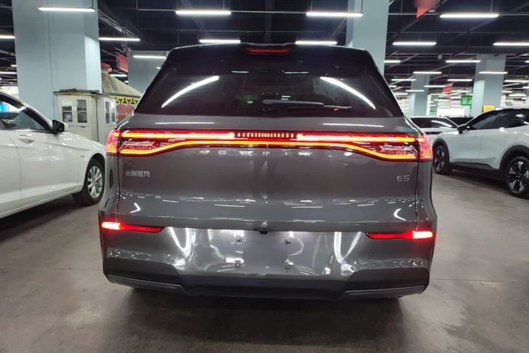 Geely Galaxy E5 2024 — 5