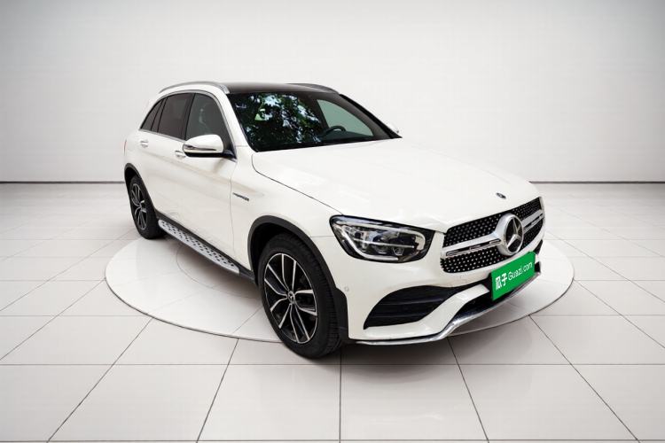 Mercedes-Benz GLC 260 L 2021 — фото 3