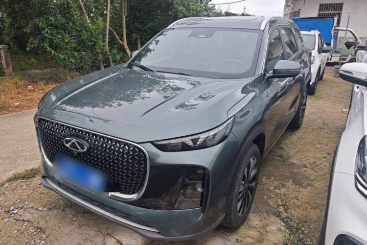 Chery Tiggo 8 Plus 2025 — фото 1