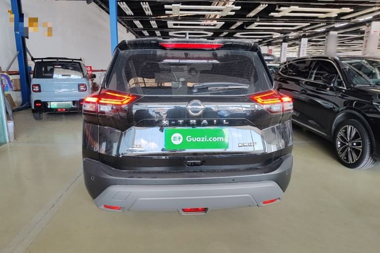 Nissan Rogue 2021 — 5