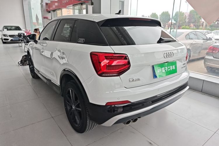 Audi Q2L 2018 — 4