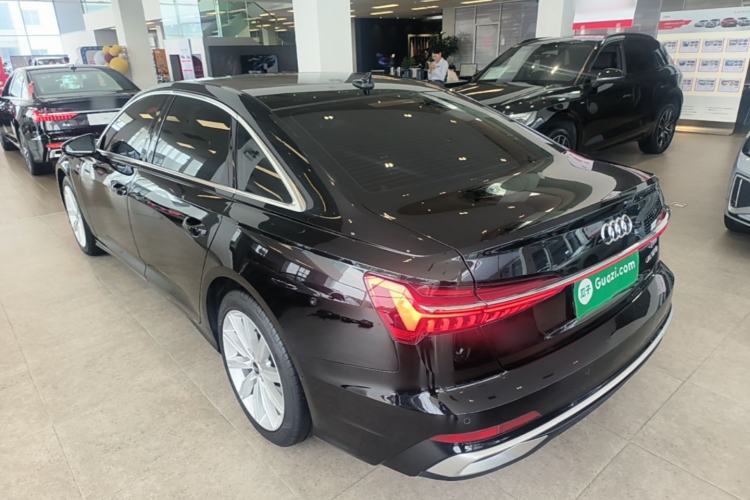 Audi A6 2023 — 4