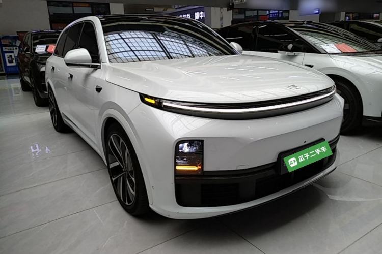 Li Auto L7 2023 — 3