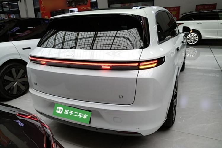 Li Auto L7 2023 — 5