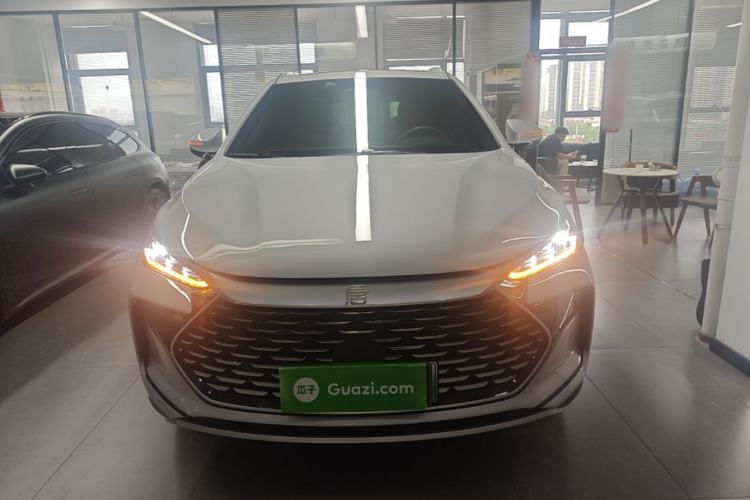 BYD Tang 2024 — 2