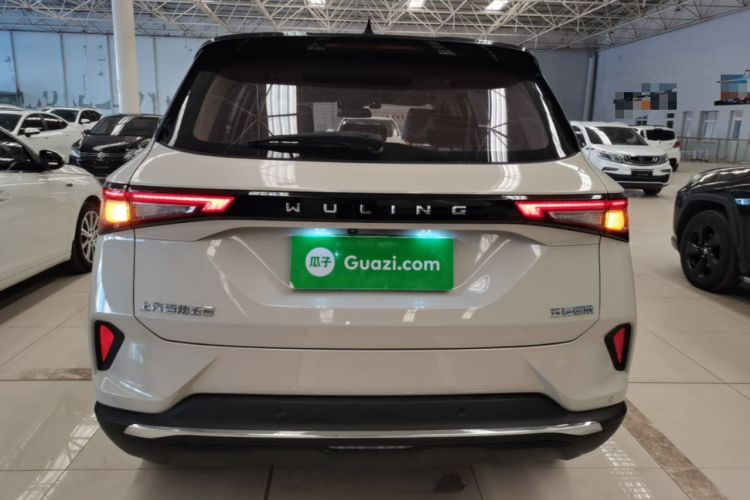 Wuling Asta 2021 — 5