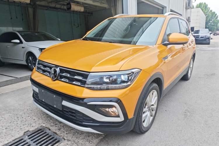 Volkswagen T-Cross 2021 — фото 1
