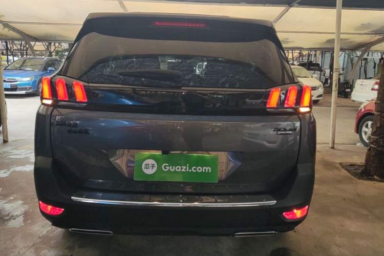 Peugeot 5008 2023 — 5