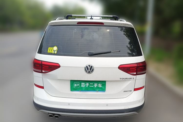Volkswagen Touran 2021 — 3