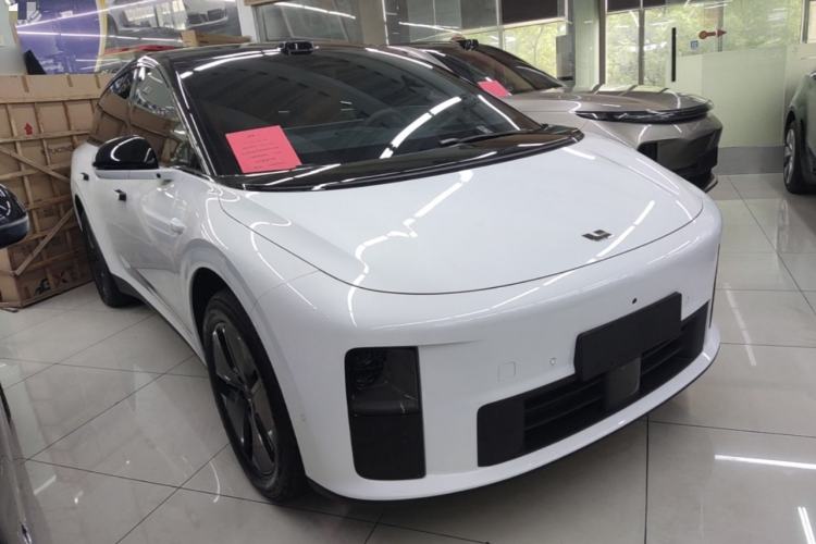 Li Auto i6 2025 — 3