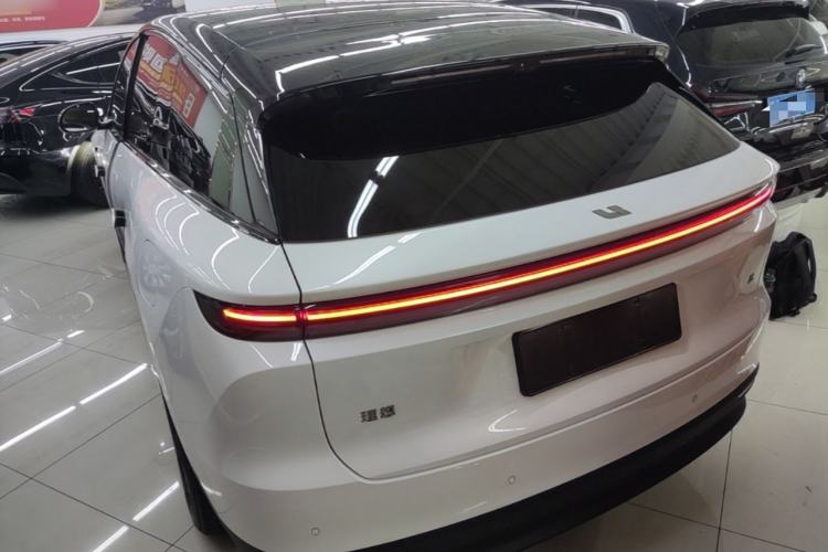 Li Auto i6 2025 — 4