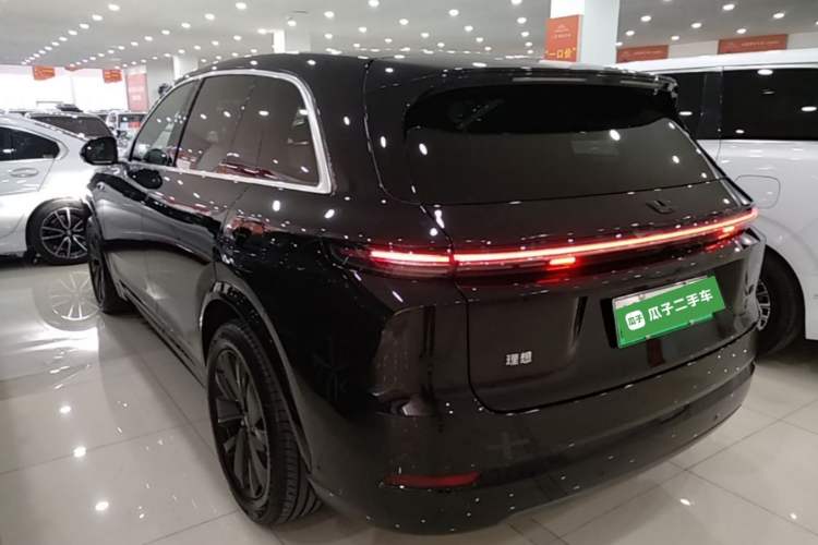 Li Auto L7 2025 — 4