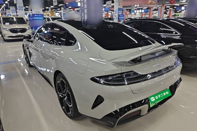 Xiaomi SU7 2024 — 4