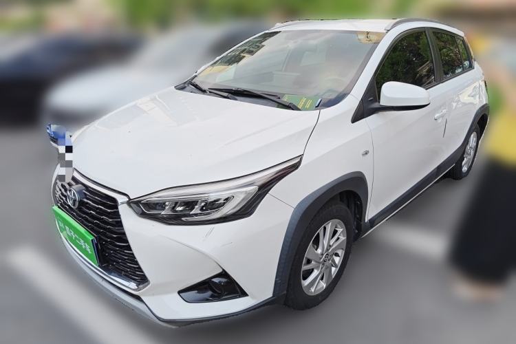 Toyota Yaris L 2020 — фото 1