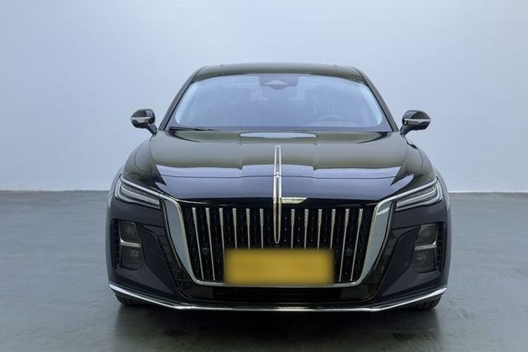 Hongqi H5 2024 — 3