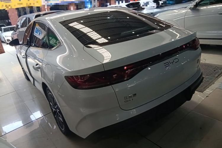 BYD Qin L 2024 — фото 4