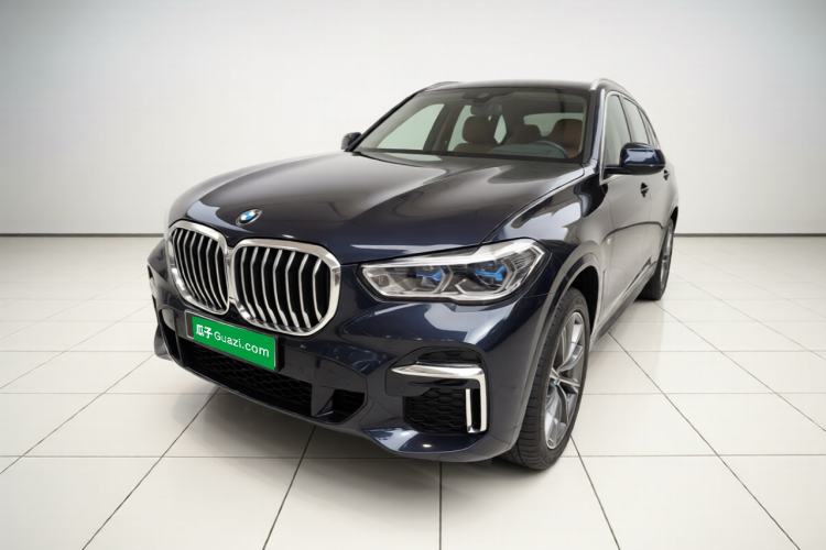 BMW X5 2022 — фото 1