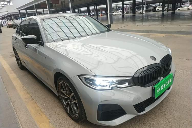 BMW 325Li 2021 — 3