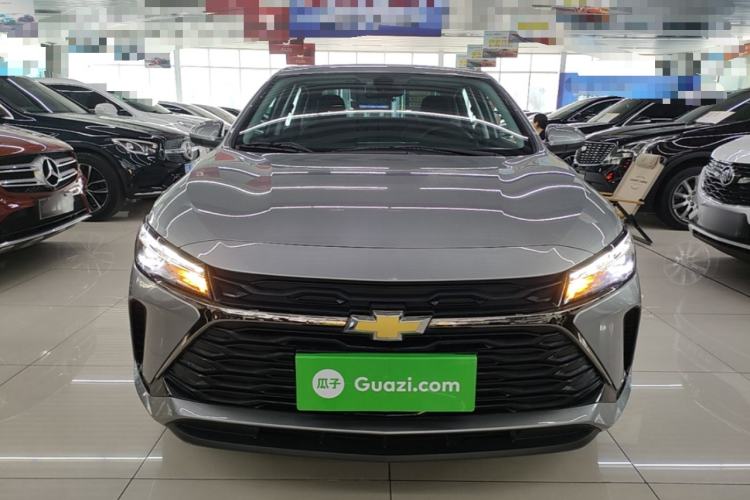 Chevrolet Monza 2023 — 2