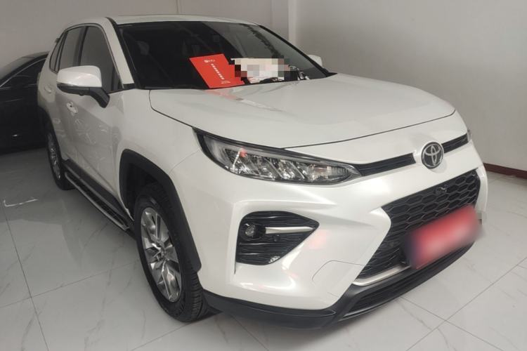 Toyota RAV4 2021 — 3