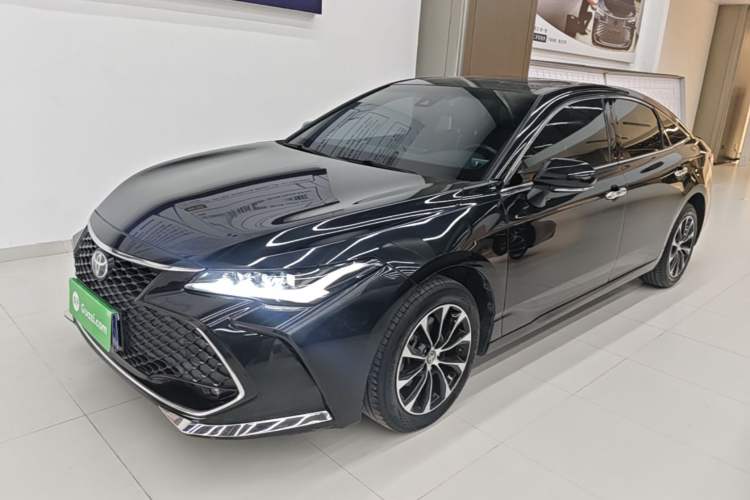 Toyota Avalon 2022 — фото 1