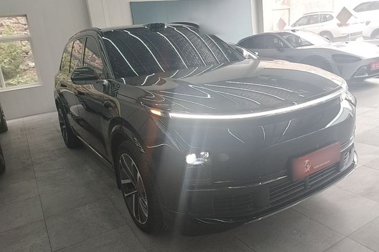 Li Auto L9 2022 — 3