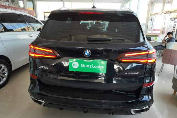 BMW X5 2022 — 5