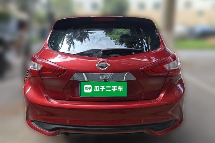 Nissan Tiida 2021 — 3
