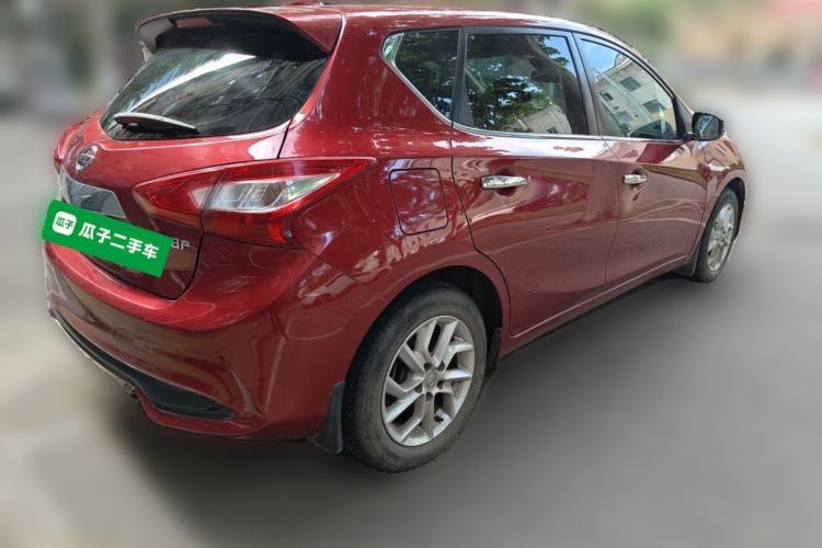 Nissan Tiida 2021 — 4