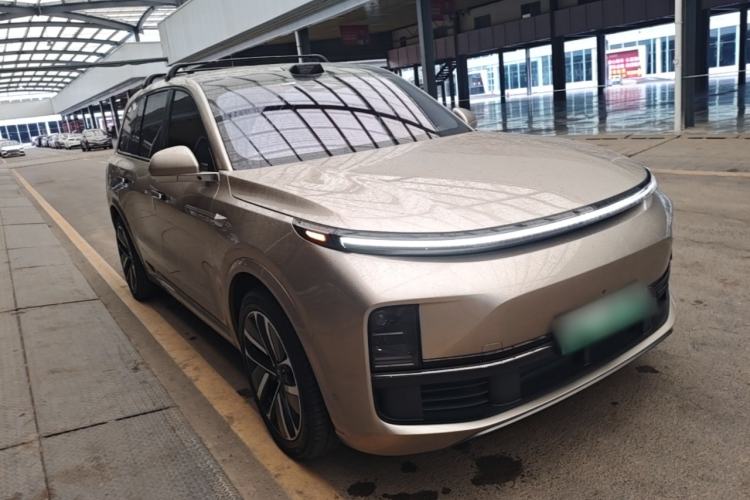Li Auto L9 2022 — 3