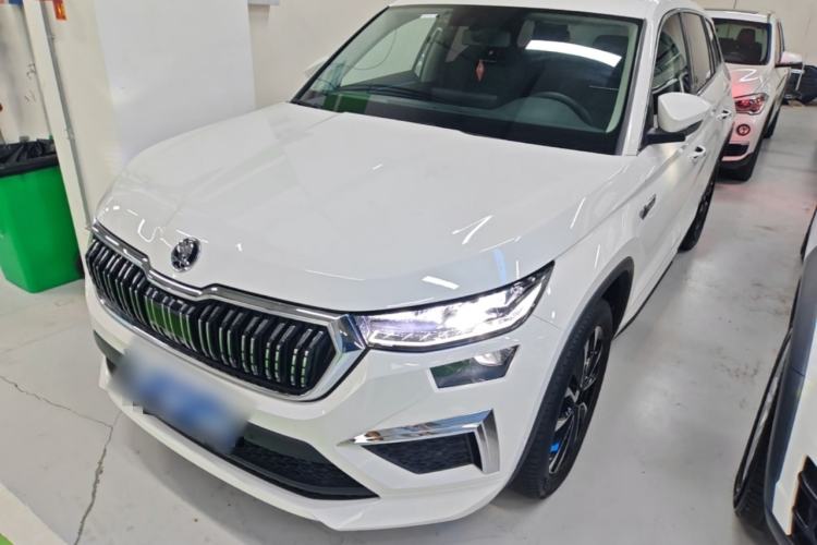 Skoda Kodiaq 2022 — фото 1