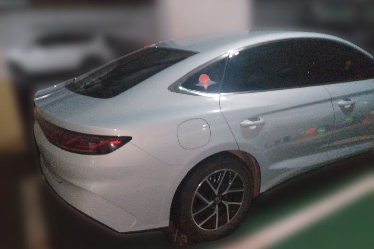 BYD Qin L 2024 — 4