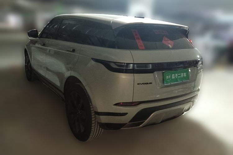 Land Rover rover range rover evoque 2023 — фото 4