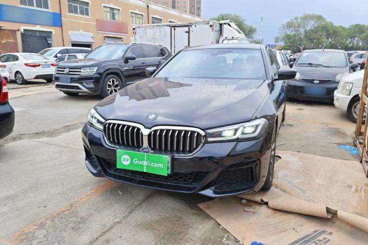 BMW 5 series new energy 2022 — фото 1