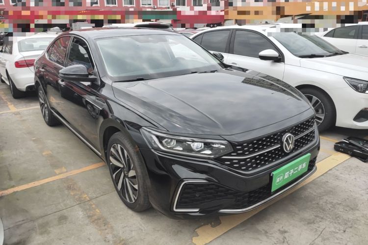 Volkswagen Passat 2022 — 3