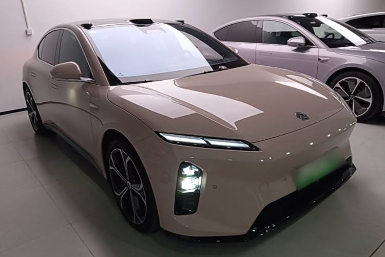 NIO ET5 2025 — 3
