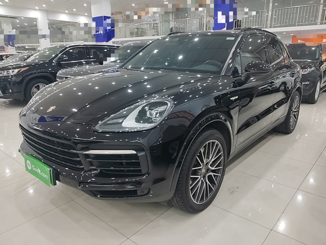 Porsche Cayenne E-Hybrid 2021 — фото 1