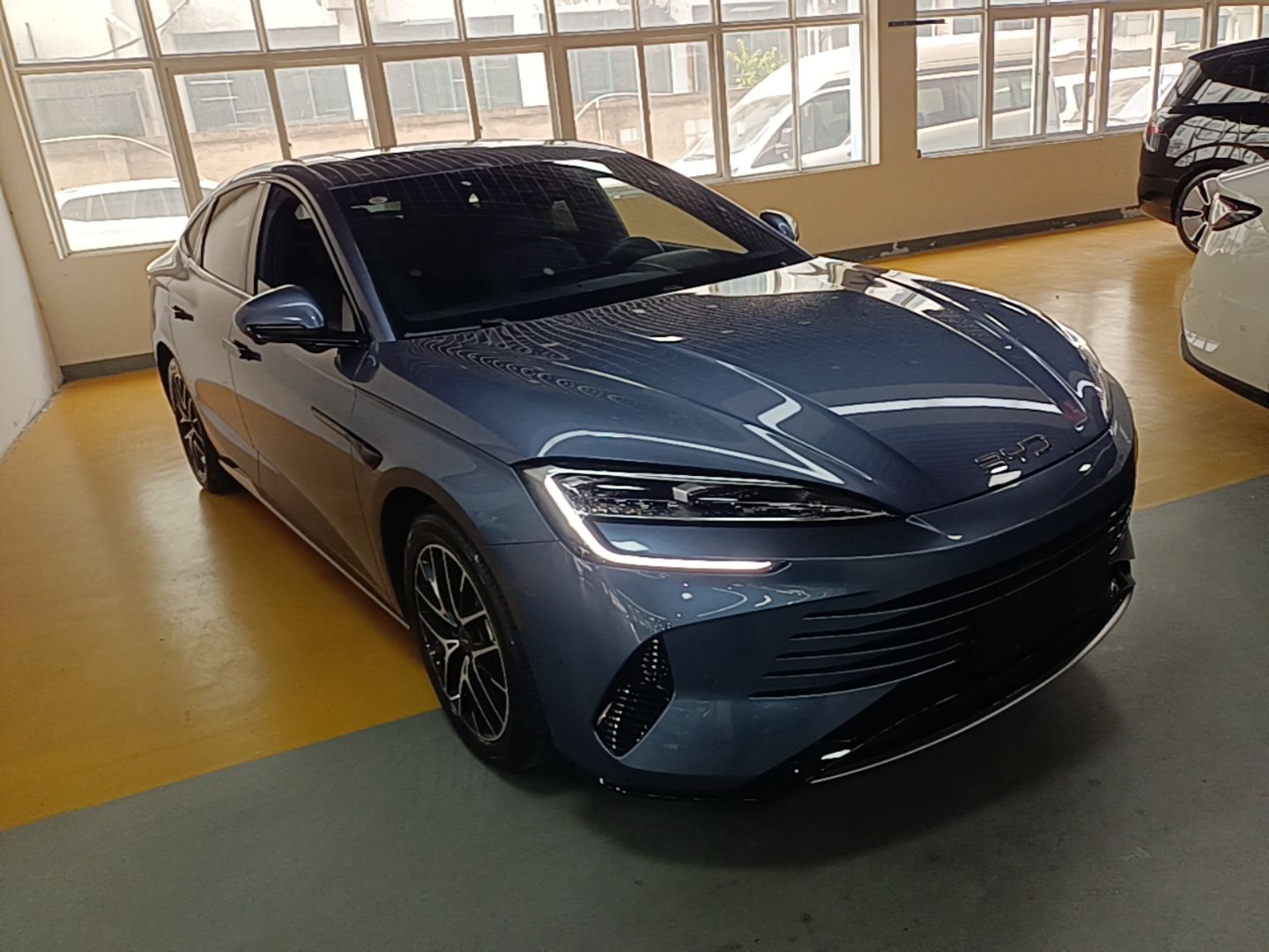 BYD seal 07 dm i 2025 — фото 3