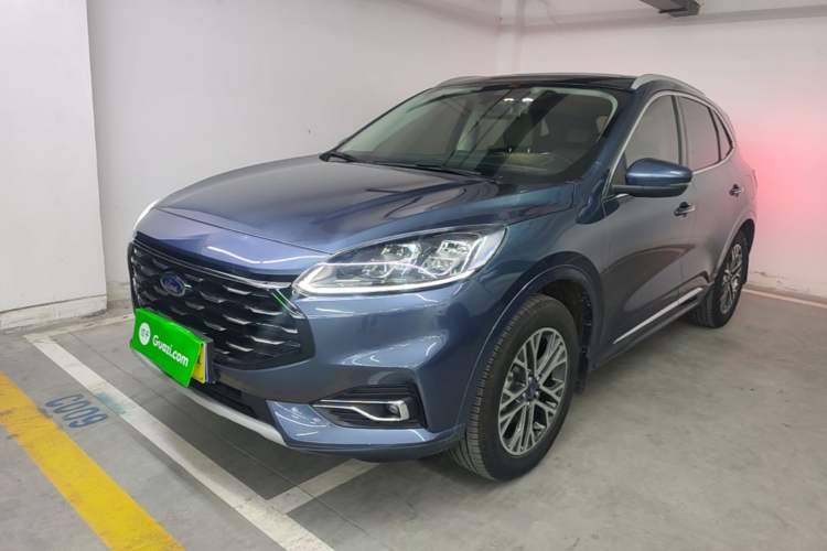 Ford Escape 2020 — фото 1