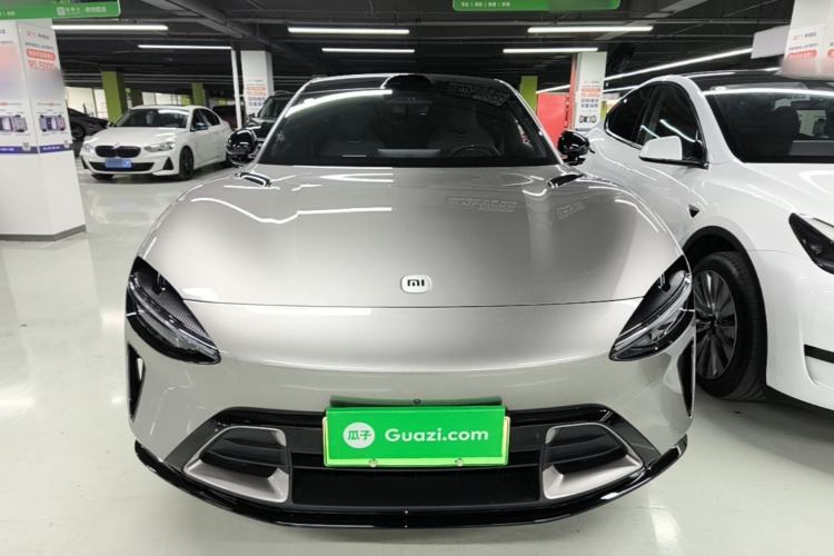 Xiaomi YU7 2025 — 2