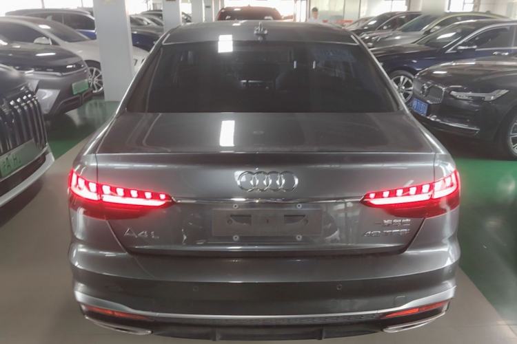 Audi A4 2020 — 5