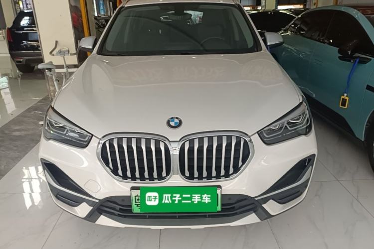 BMW X1 2021 — 2