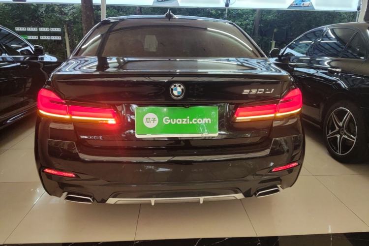 BMW 530Li 2023 — 5