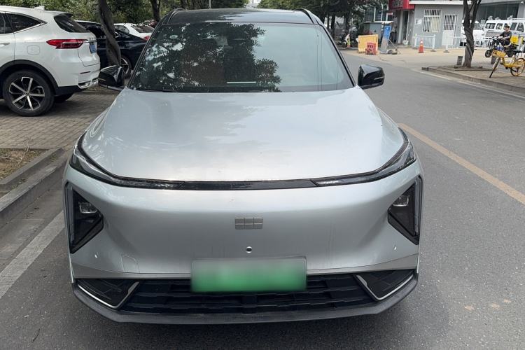 Geely Galaxy L7 2025 — 2