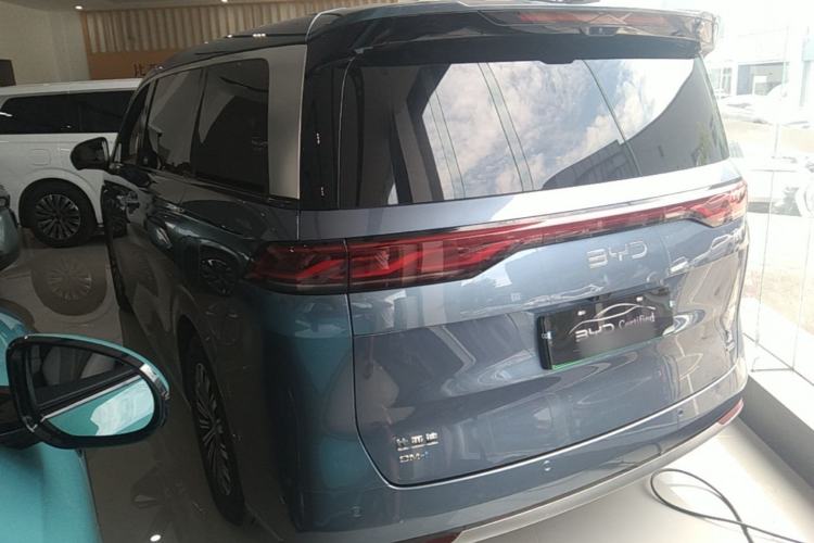 BYD Xia 2025 — 4