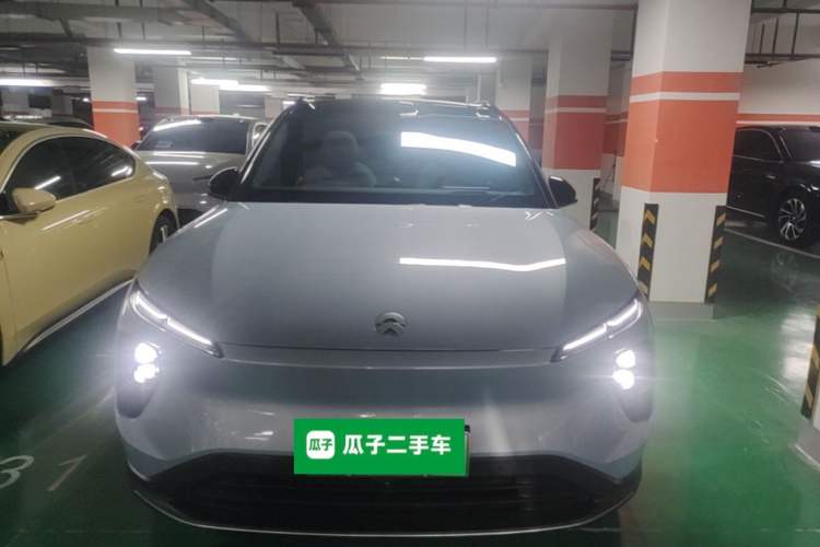 NIO ES6 2023 — 2