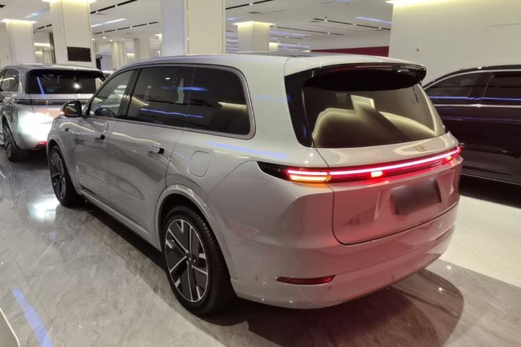 Li Auto L9 2025 — 4